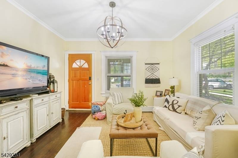 718 Springfield Ave, Summit City, NJ 07901