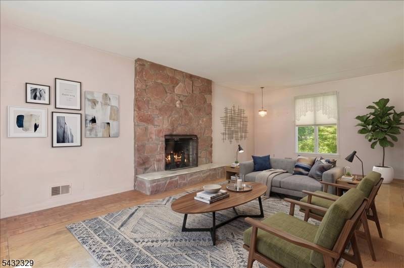 8 Branko Rd, Berkeley Heights Twp., NJ 07922