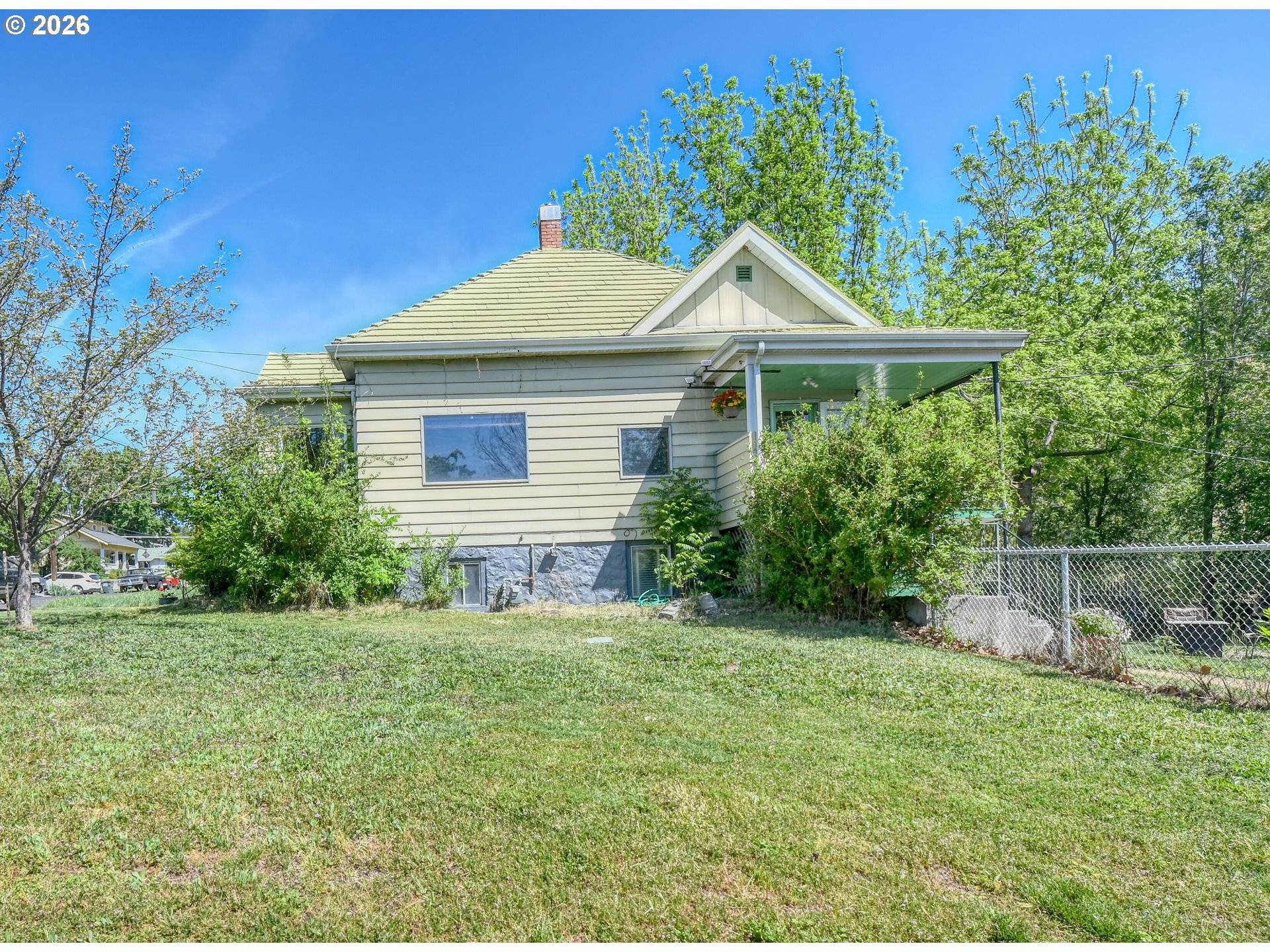 402/404 NW 7TH ST, Pendleton, OR 97801
