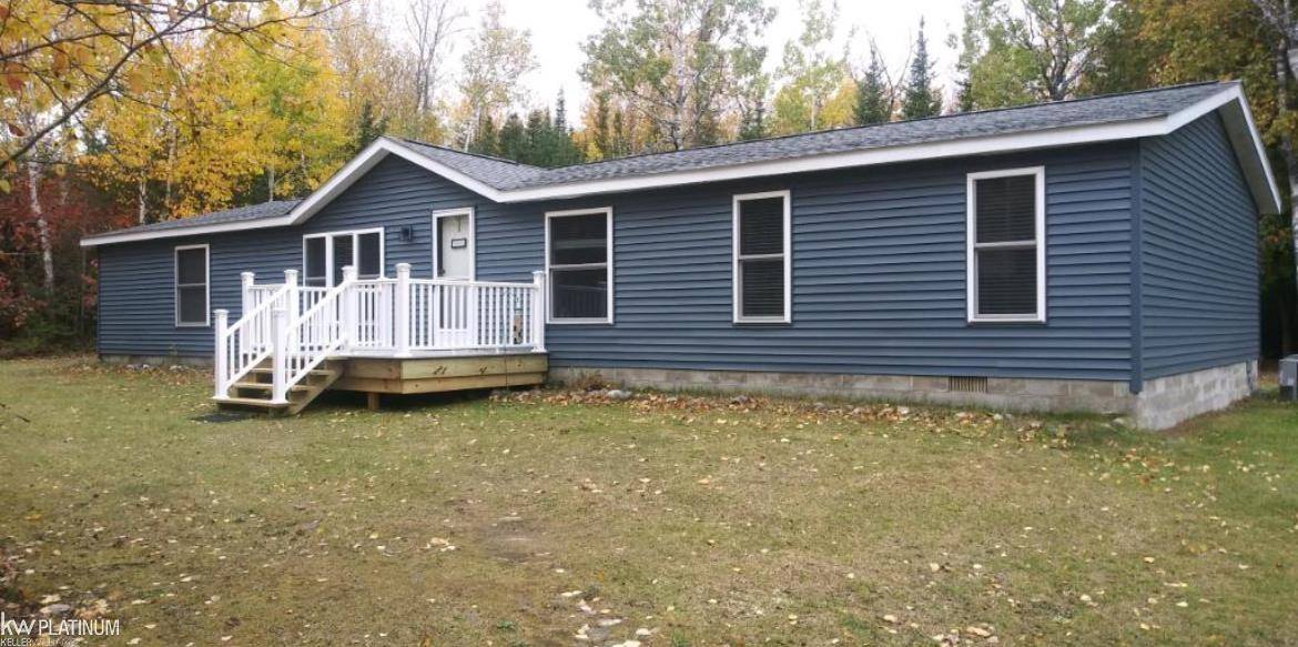 6342 Wilderness CIR, Presque Isle, MI 49777