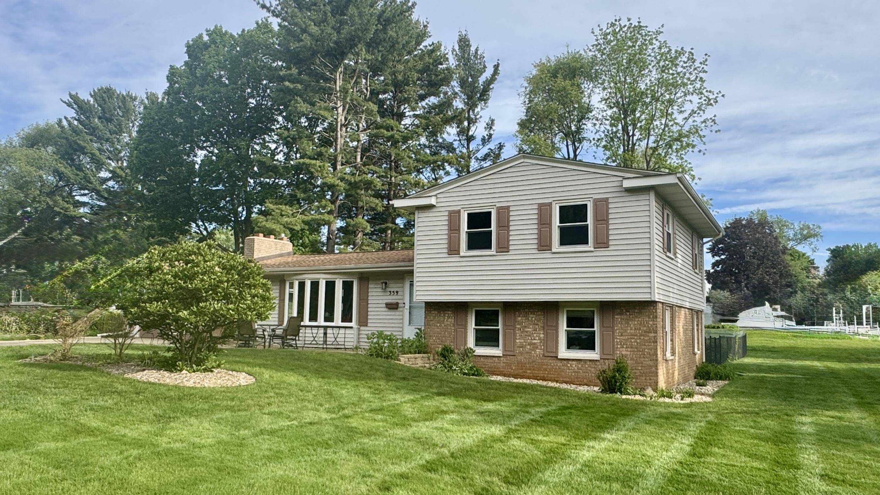 359 South Hills DR, Battle Creek City, MI 49015