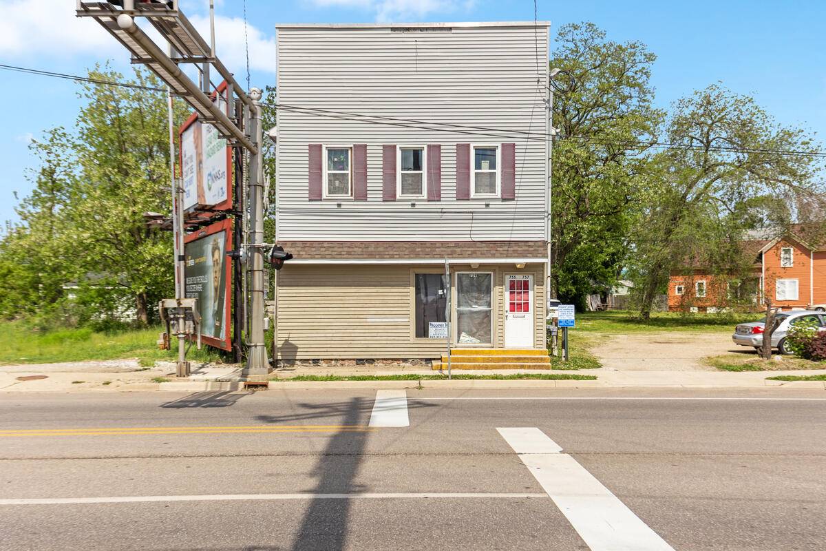 755 Portage ST, Kalamazoo City, MI 49001