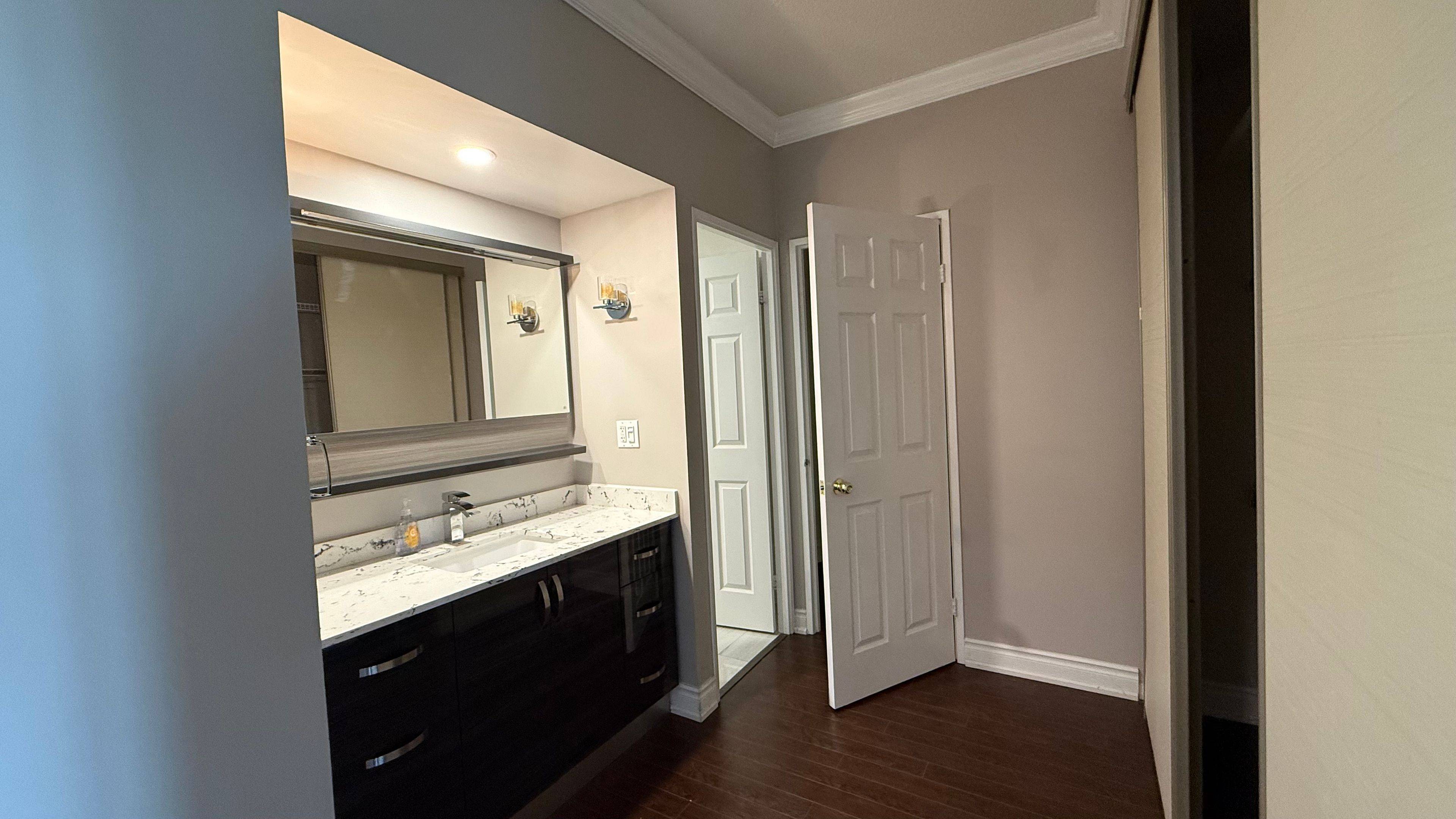 280 Simcoe ST #Ph3, Toronto C01, ON M5T 2Y5