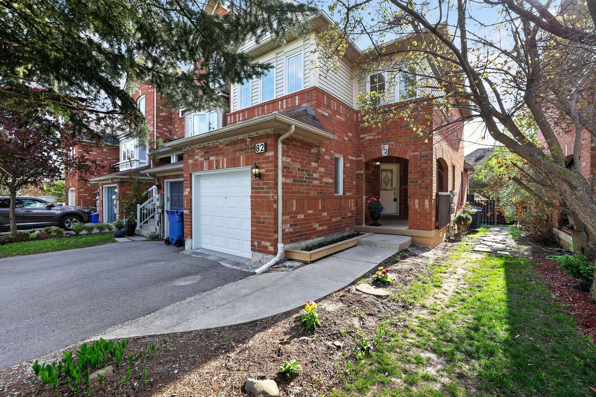 82 Baywell CRES, Aurora, ON L4H 7N4