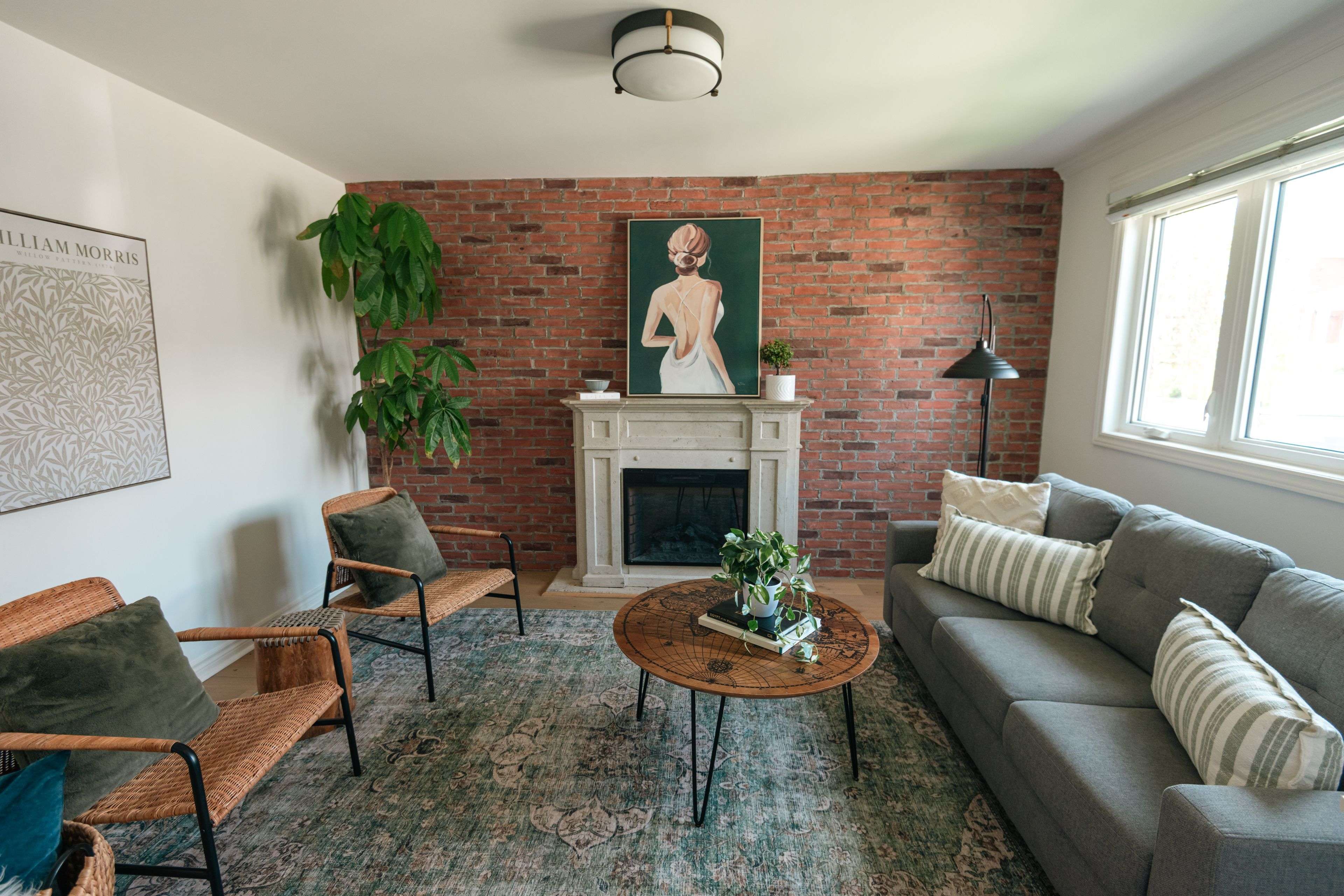 23 Teignmouth AVE, Toronto W03, ON M6E 1S6