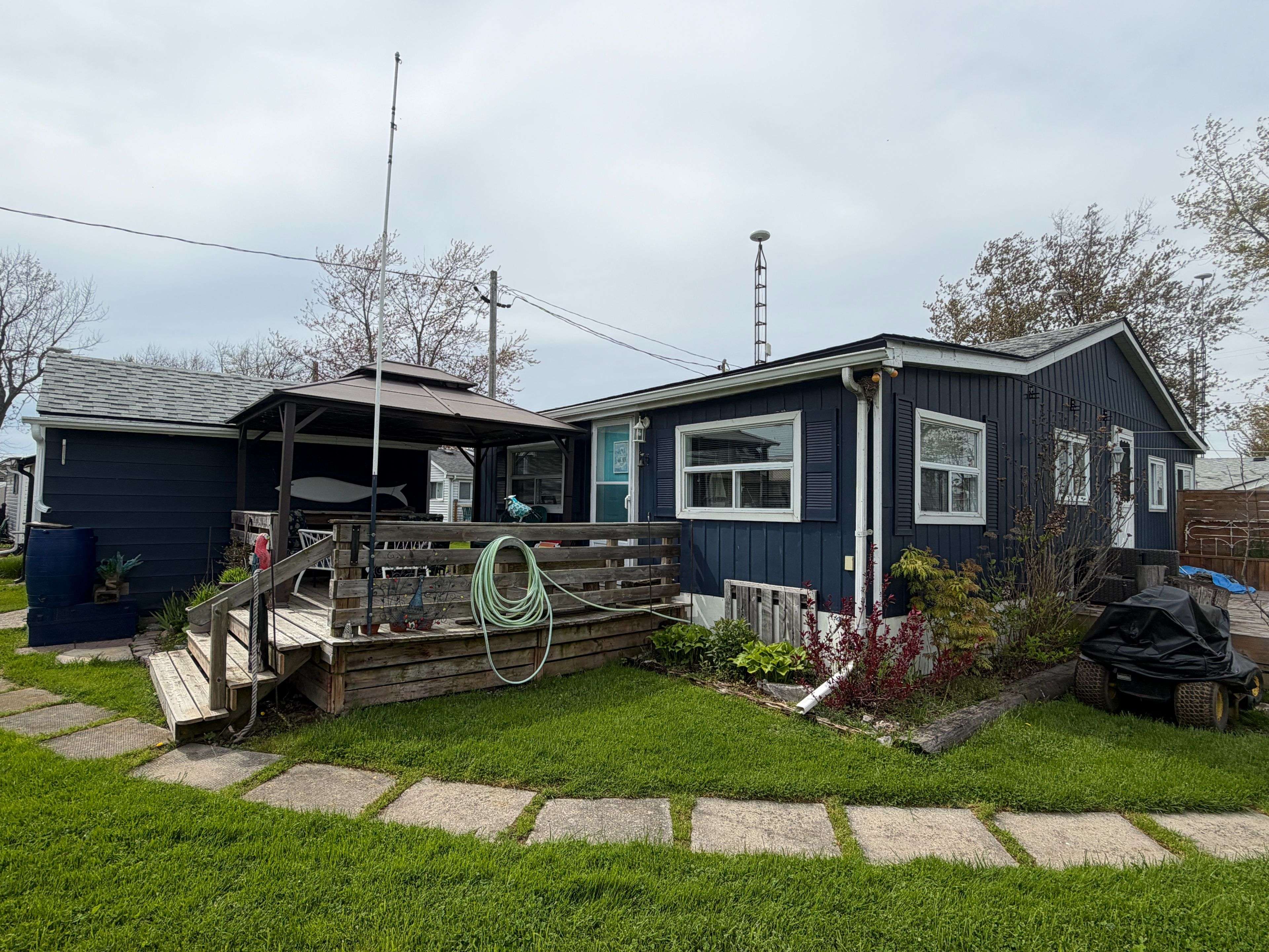 49 Heather LN, Haldimand, ON N0A 1P0