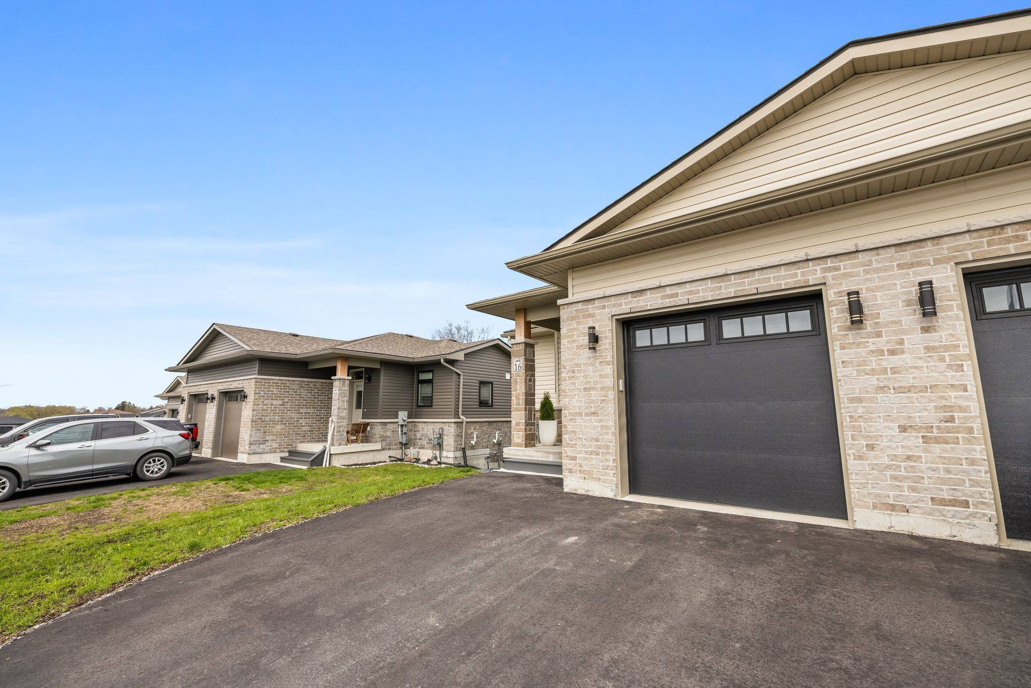 16 Prairie Run RD, Cramahe, ON K0K 1S0