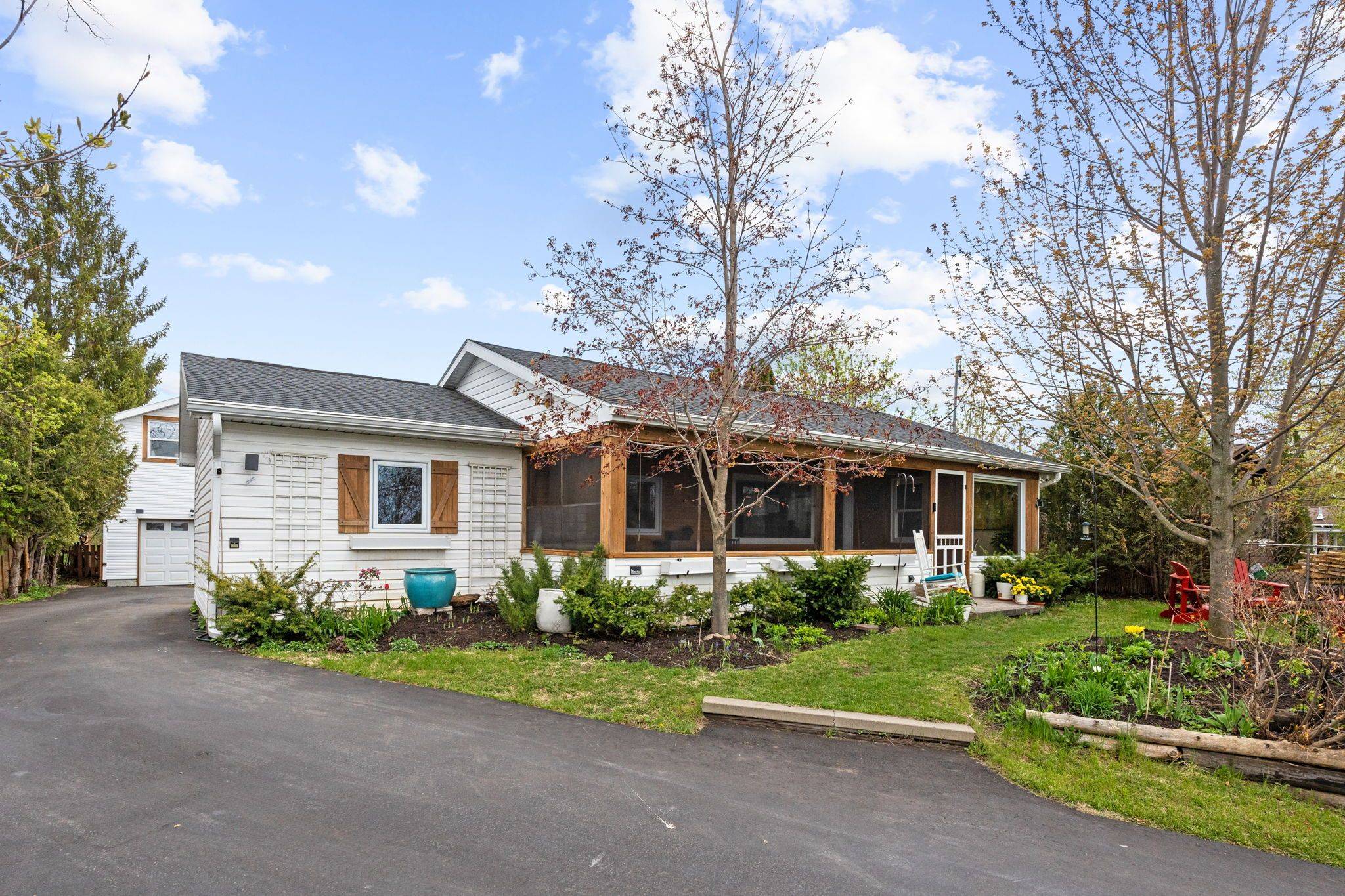 187 Gardiner Shore RD, Beckwith, ON K7C 0C4