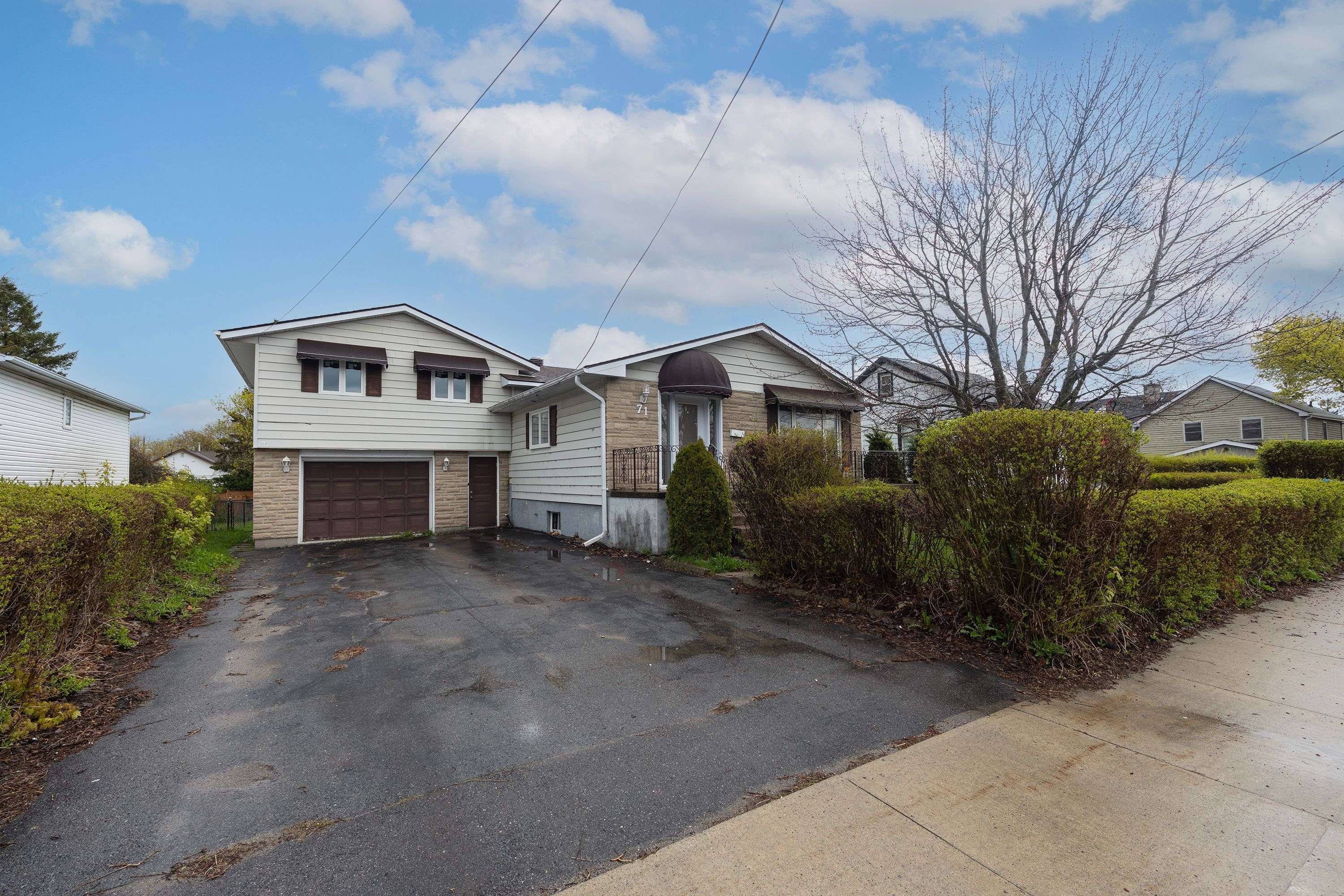 71 Cartwright ST, Kingston, ON K7M 1P6