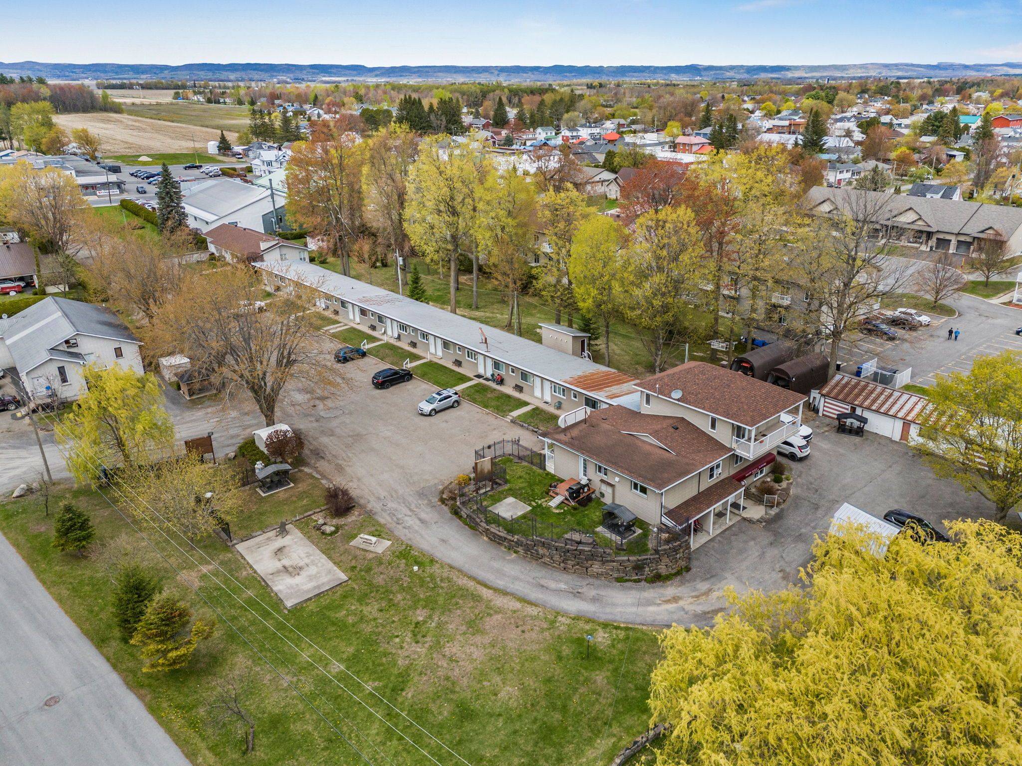 511-513 St-Philippe ST, Alfred And Plantagenet, ON K0B 1A0