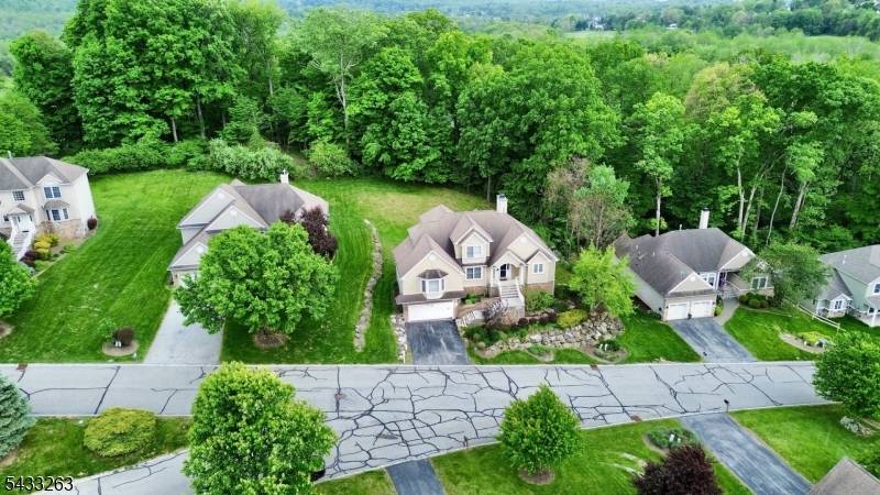 25 Bracken Hill Rd, Hardyston Twp., NJ 07419