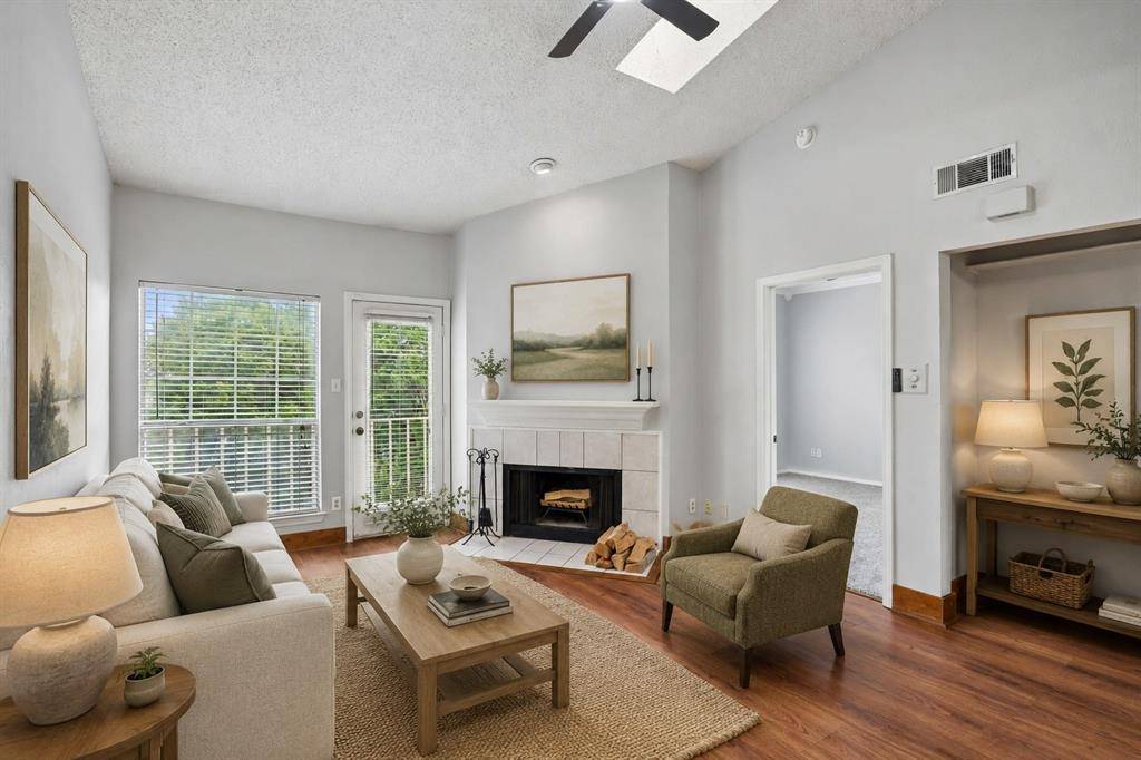 7151 Gaston Avenue #907, Dallas, TX 75214