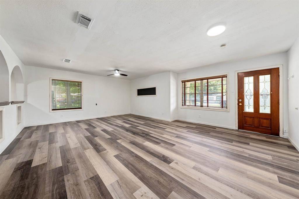 1623 Fresno Street, Dallas, TX 75217