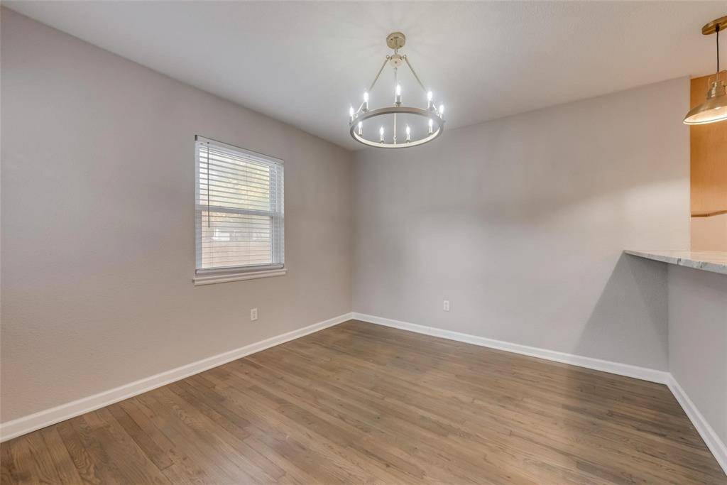 2711 Avon Street, Dallas, TX 75211