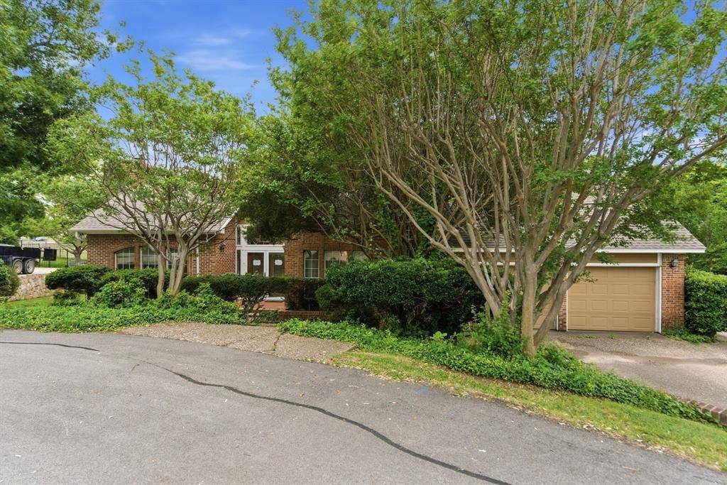 428 Moran Drive, Highland Village, TX 75077