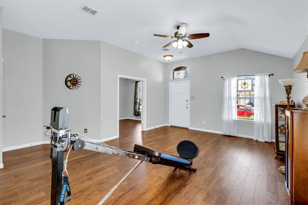 1065 Springhill Drive, Saginaw, TX 76179