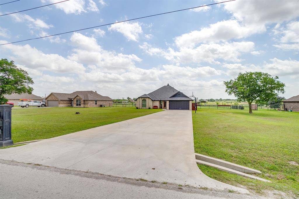 4129 Florance Road, Ponder, TX 76259