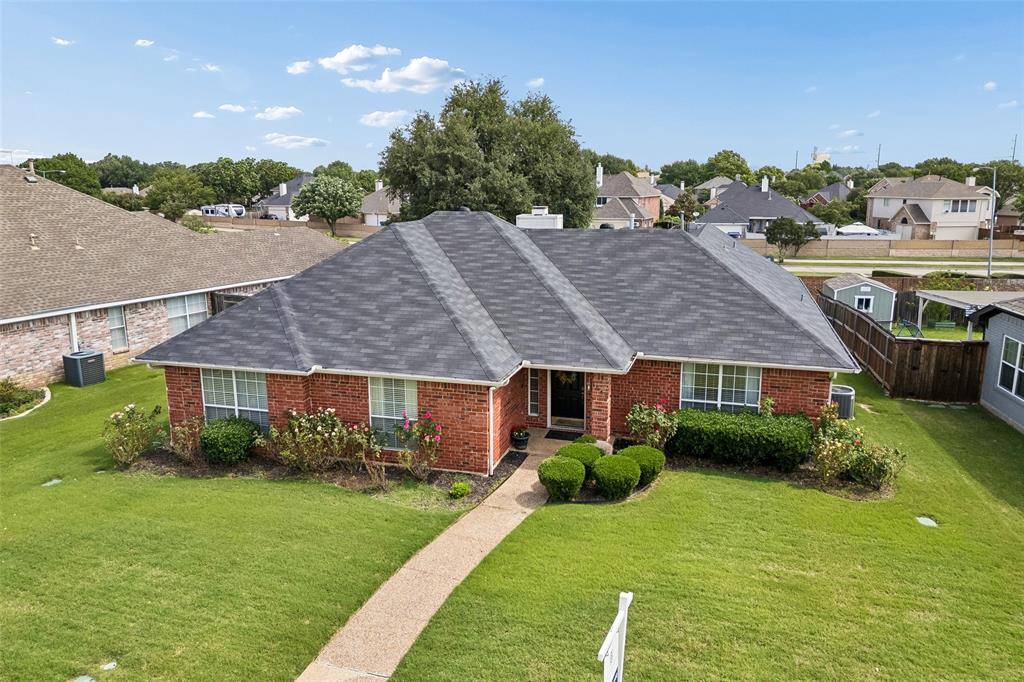 1549 Waterford Drive, Lewisville, TX 75077