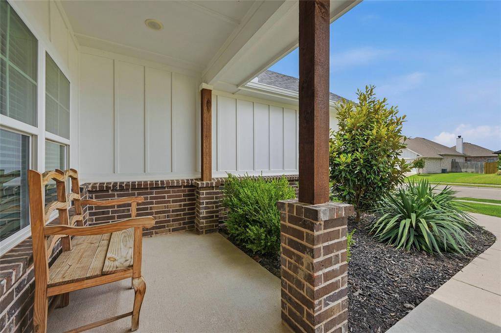 1411 Saratoga Drive, Sherman, TX 75092
