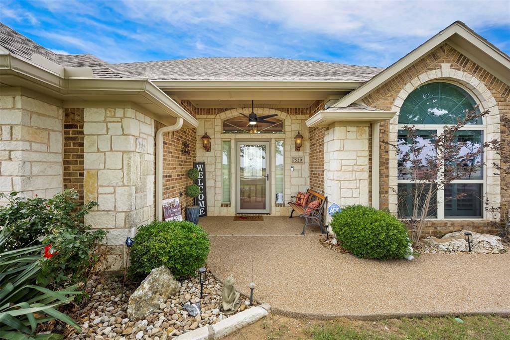 7520 Muirfield Drive, Cleburne, TX 76033