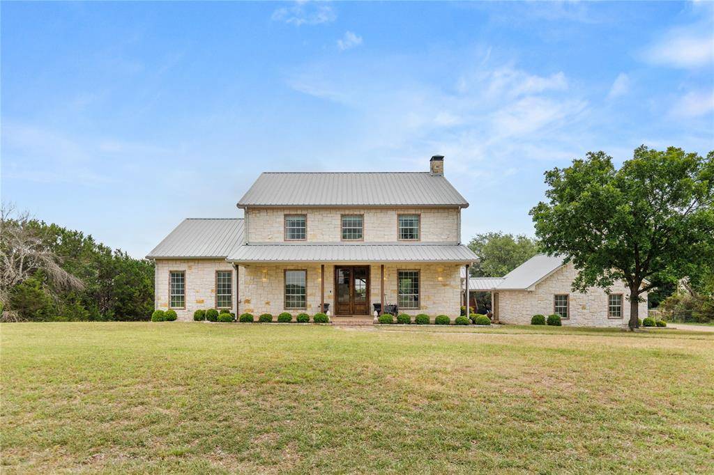 400 Kandus Cove, China Spring, TX 76633