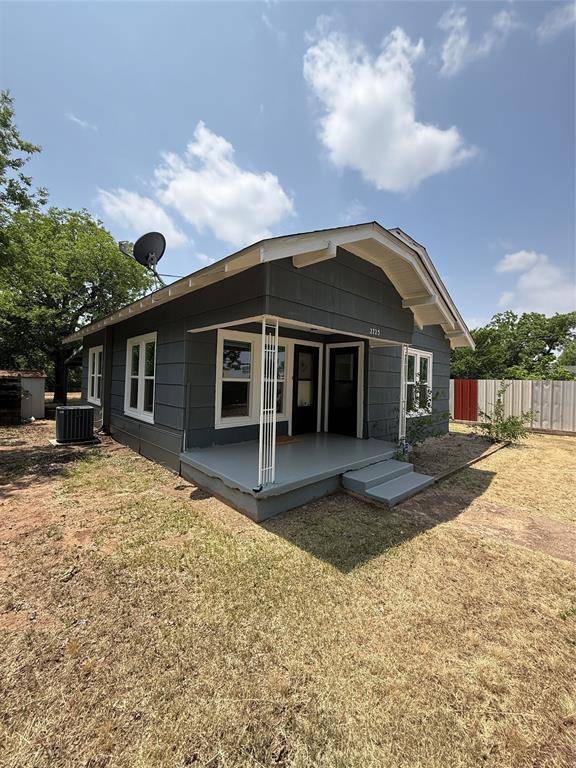 2725 S 2nd Street, Abilene, TX 79605