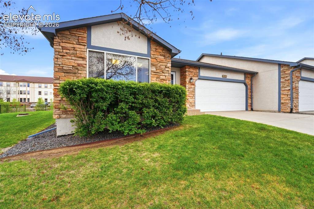 3944 Coral PT, Colorado Springs, CO 80917