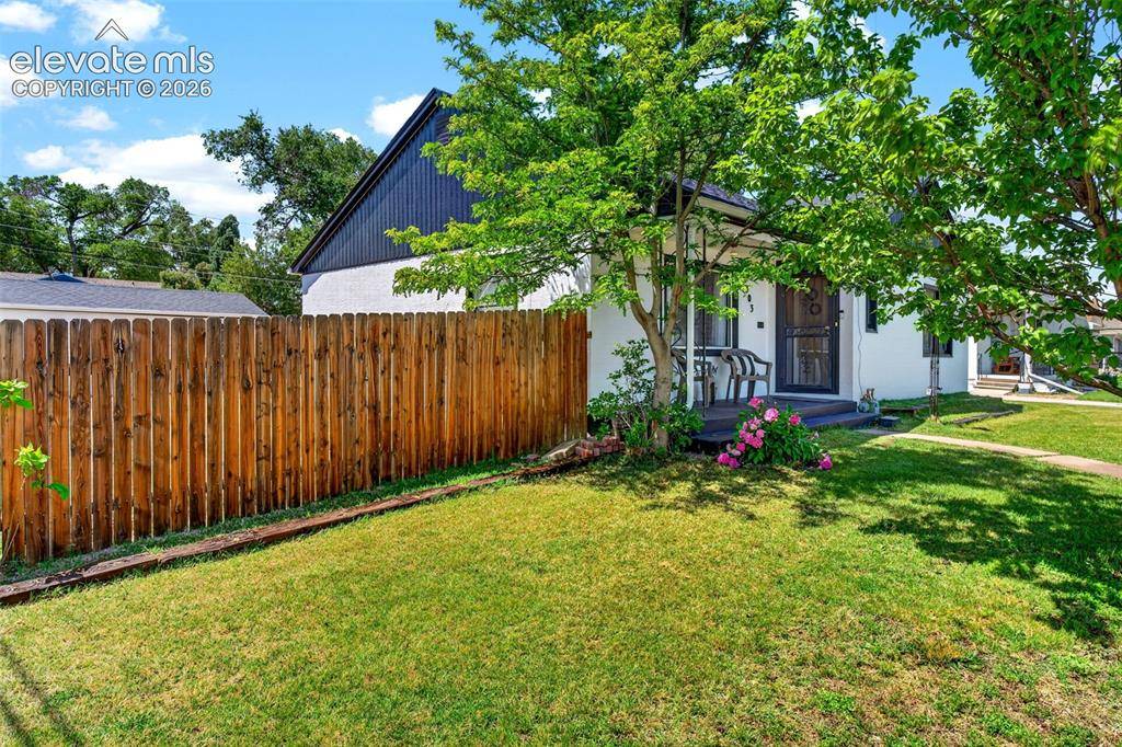 2303 De Soto RD, Pueblo, CO 81003