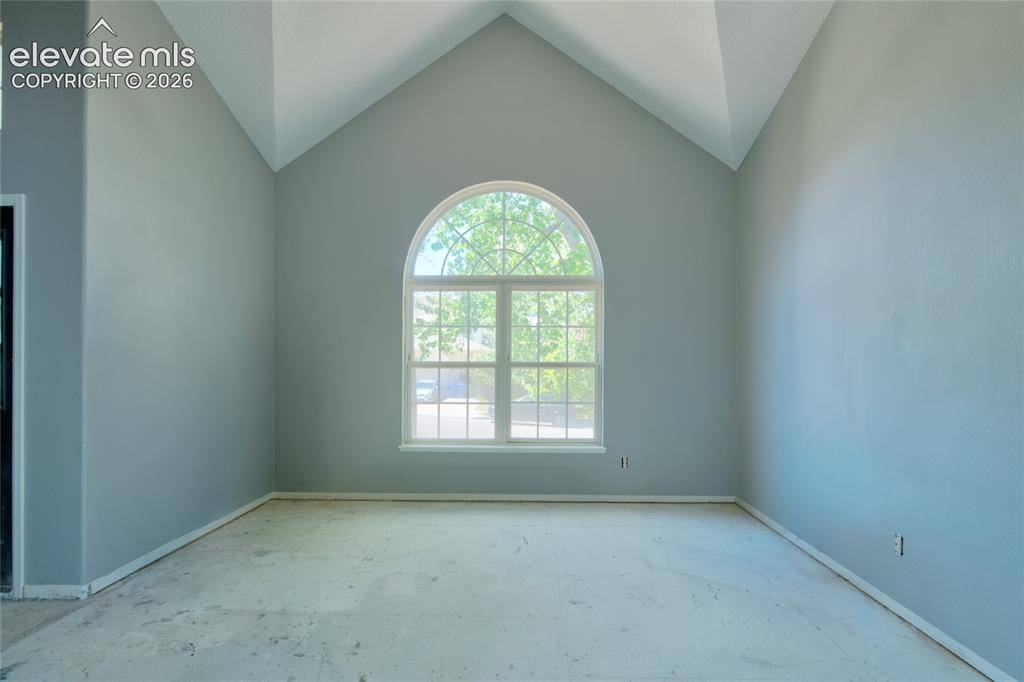 5655 Saddle Rock RD, Colorado Springs, CO 80918