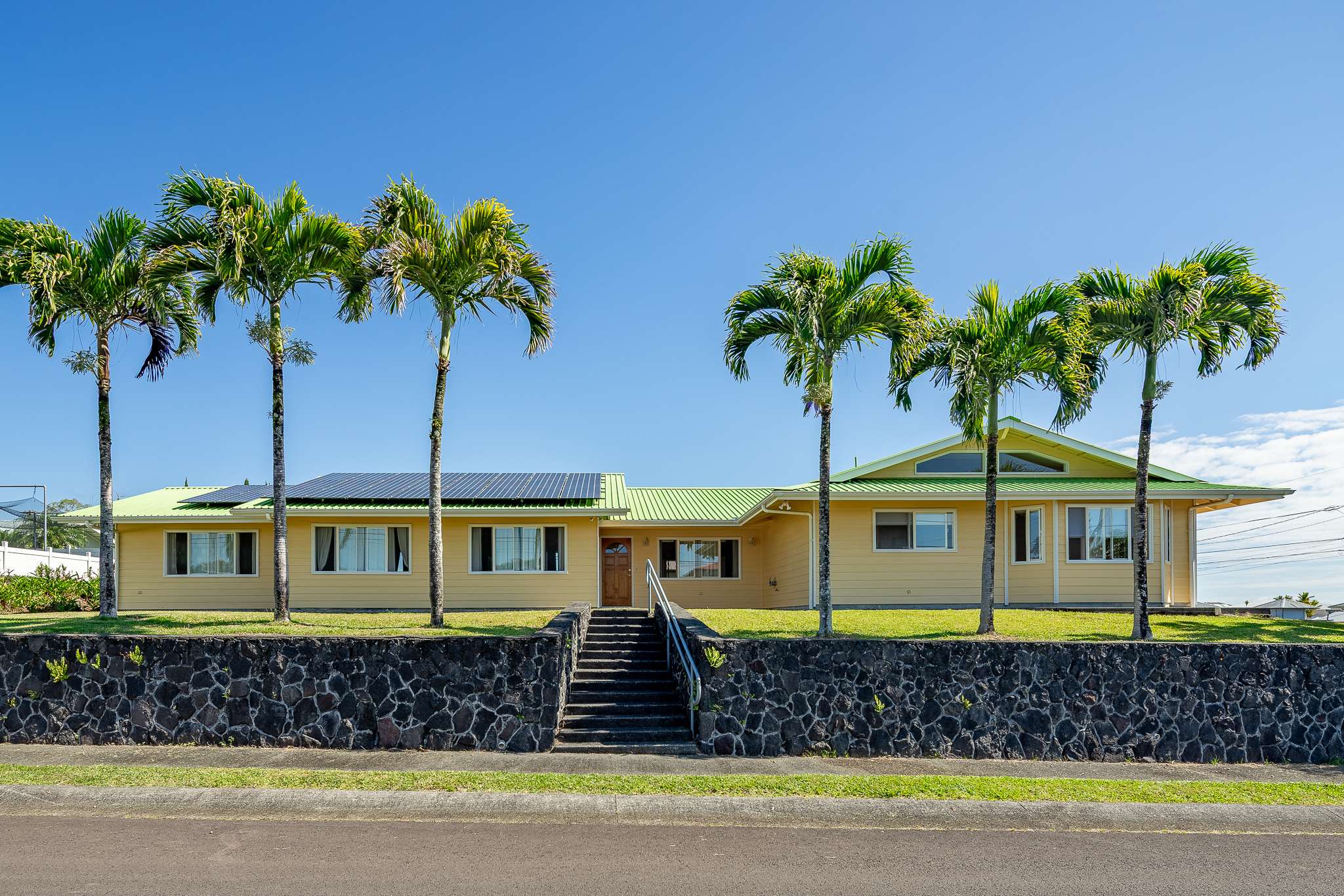 95 PAULELE ST, Hilo, HI 96720