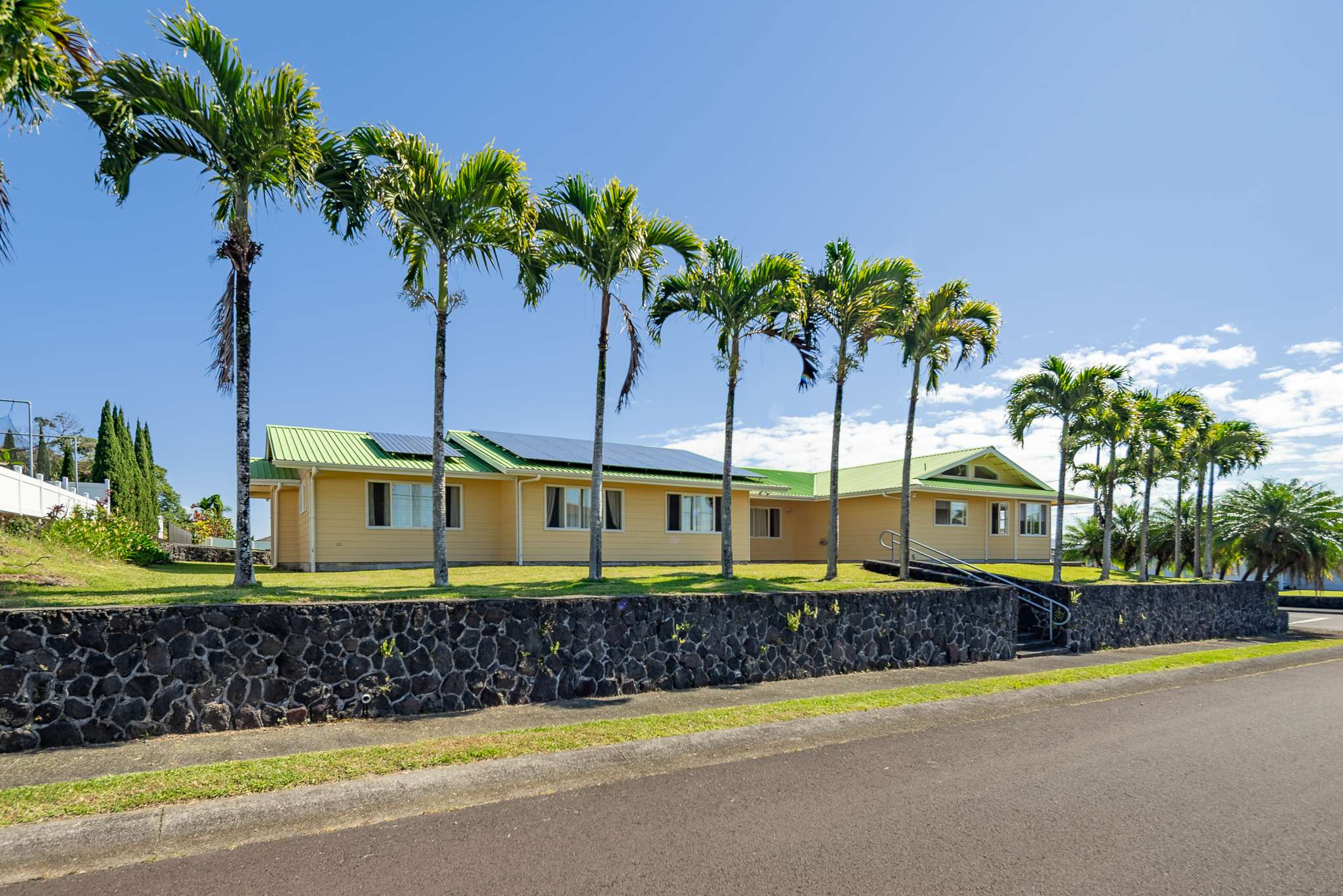 95 PAULELE ST, Hilo, HI 96720