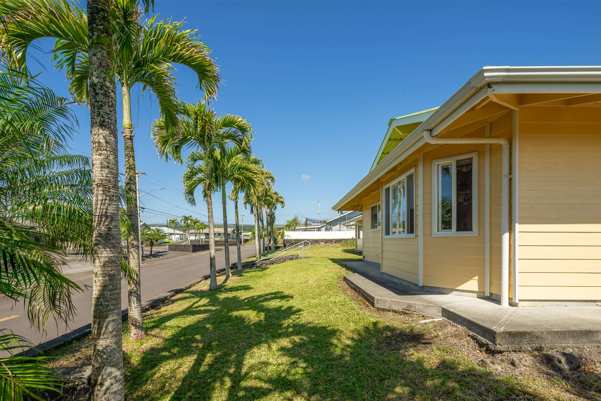 95 PAULELE ST, Hilo, HI 96720