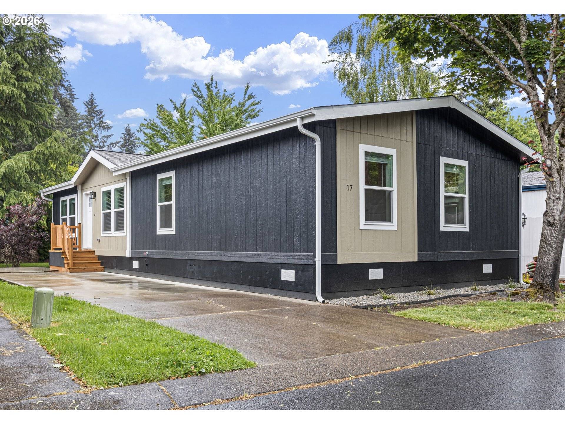 23077 SW MAIN ST #17, Sherwood, OR 97140