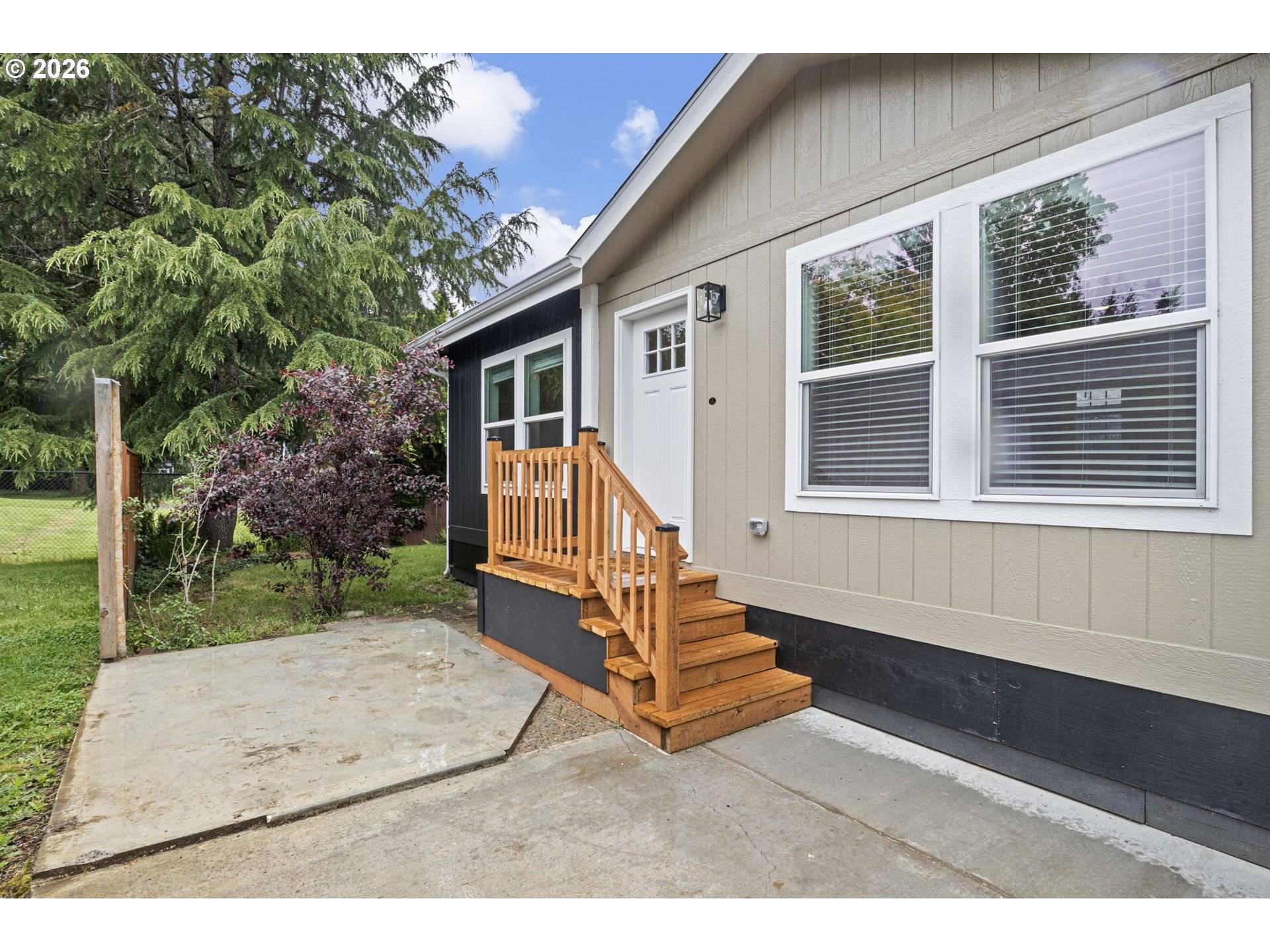 23077 SW MAIN ST #17, Sherwood, OR 97140