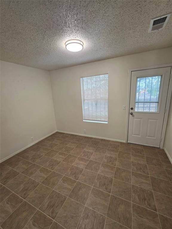 725 Trinity Lane, Dallas, TX 75241