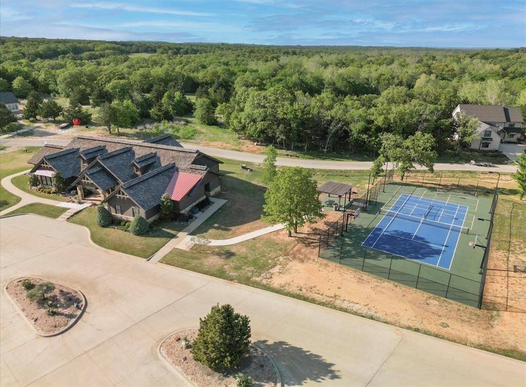 194 Toscana Circle, Gordonville, TX 76245