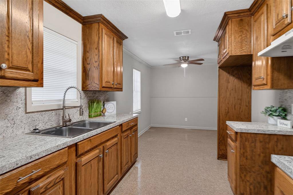 1110 Dunbriar Drive, Shreveport, LA 71107