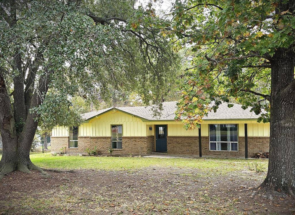 5779 N Cape Drive, Chandler, TX 75758