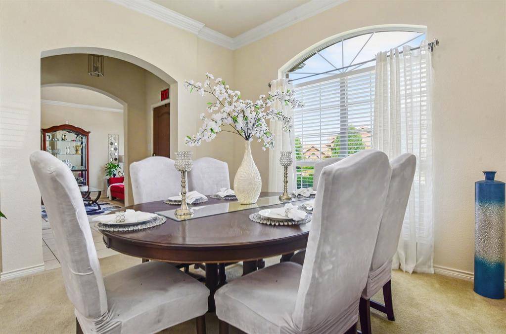 3210 Silver Springs Way, Rowlett, TX 75089