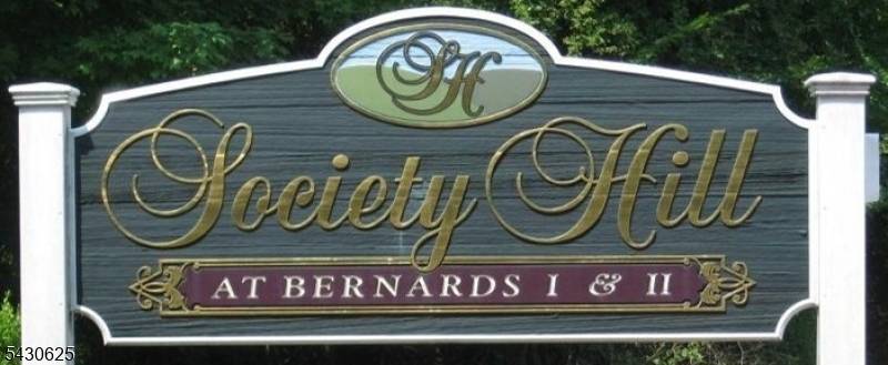 58 Baldwin Ct, Bernards Twp., NJ 07920
