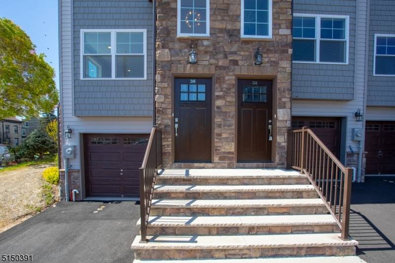 246 Main St, South Amboy City, NJ 08879