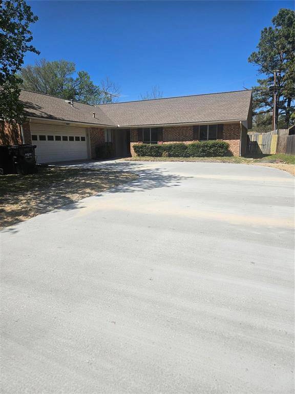328 Jamie Way, Greenville, TX 75402