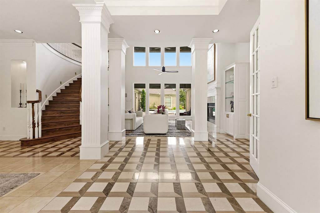 6065 Dilbeck Lane, Dallas, TX 75240