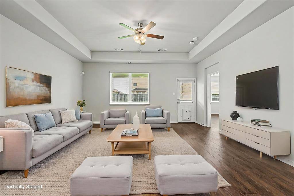 9828 Dynamics Drive, Fort Worth, TX 76131