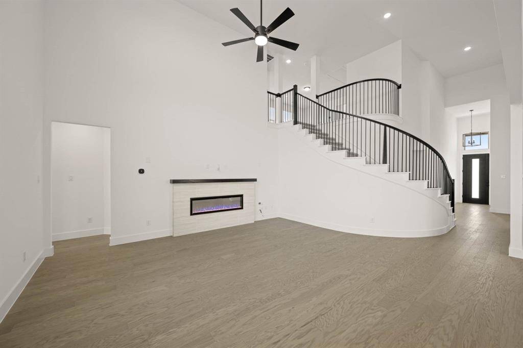 3739 Ironwood Street, Midlothian, TX 76065