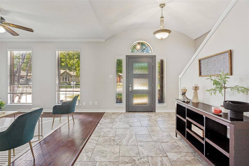 1228 Concho Drive, Benbrook, TX 76126