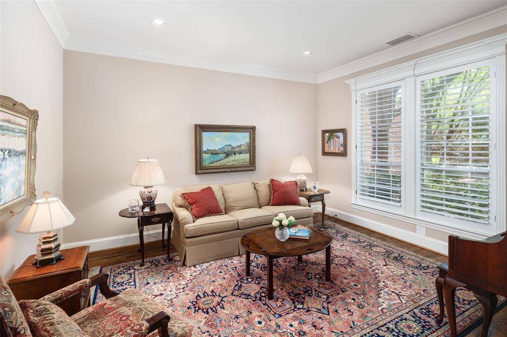 5 Birchmont Lane, Dallas, TX 75230