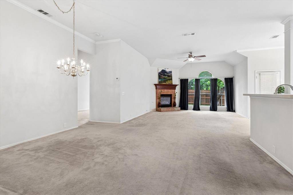 3711 Palmetto Court, Denton, TX 76210