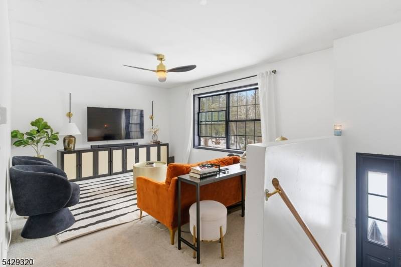 417 Deer Field Ln, Montague Twp., NJ 07827