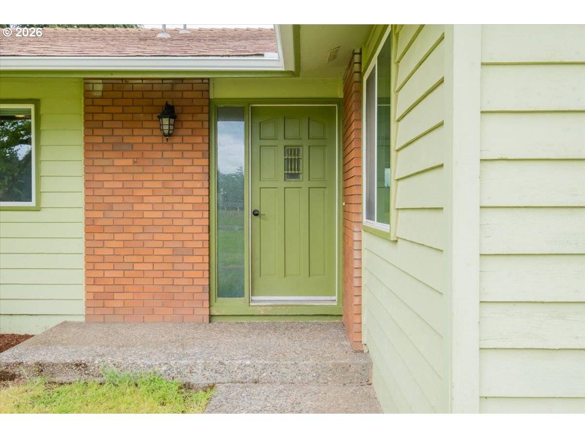 39129 GROSHONG RD NE, Albany, OR 97321